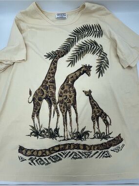 Venezia Cream Short Sleeve Tee with Brown Giraffe Graphic 3X